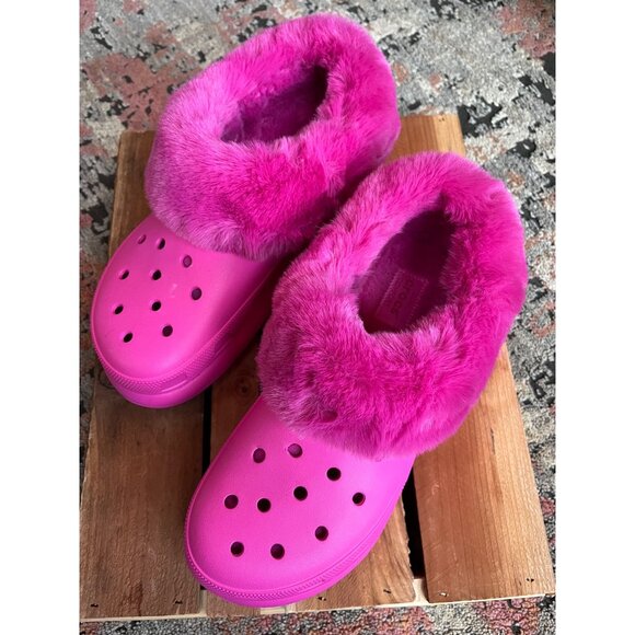 Crocs Classic Fur Sure Crush Clog With Faux Fur Lining Pink Unisex Size  W11 M9 - Picture 1 of 7